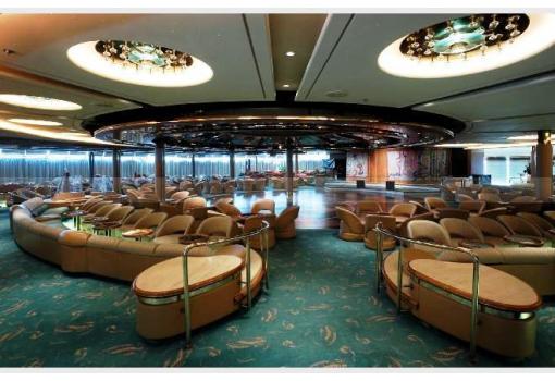 El Enchanted Lounge ("Salón Encantado" en español)